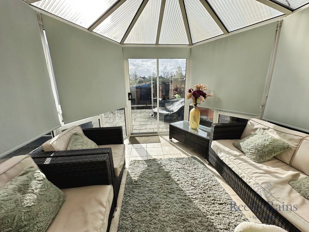 Additional image 12 of 4 bed detached house for saleFairoak Road, Newcastle, Staffordshire ST5