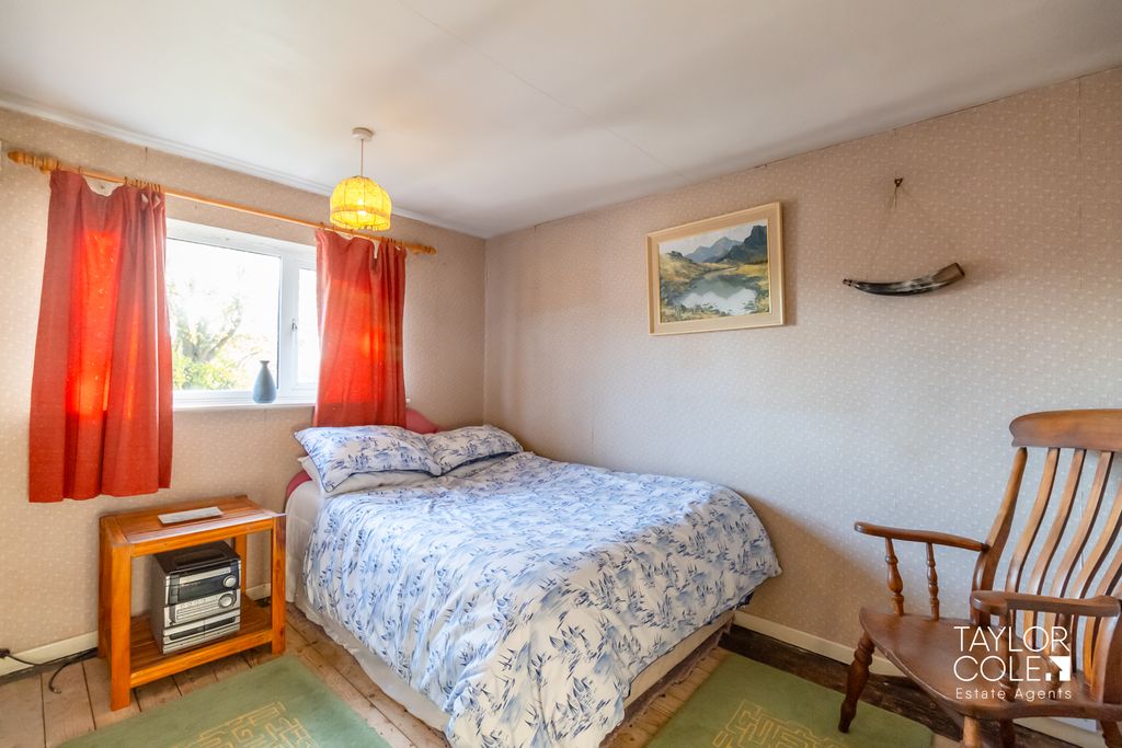 Additional image 12 of 3 bed terraced house for saleManor Road, Mile Oak, Tamworth B78