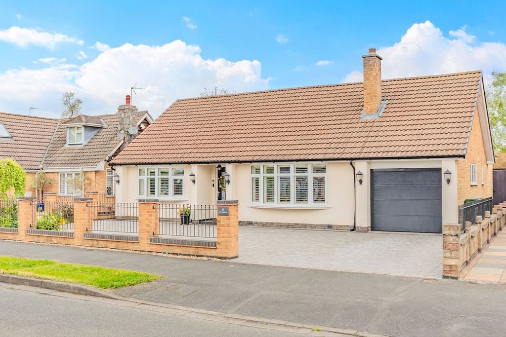 2 bed detached house for saleTriumph Road, Glenfield LE3