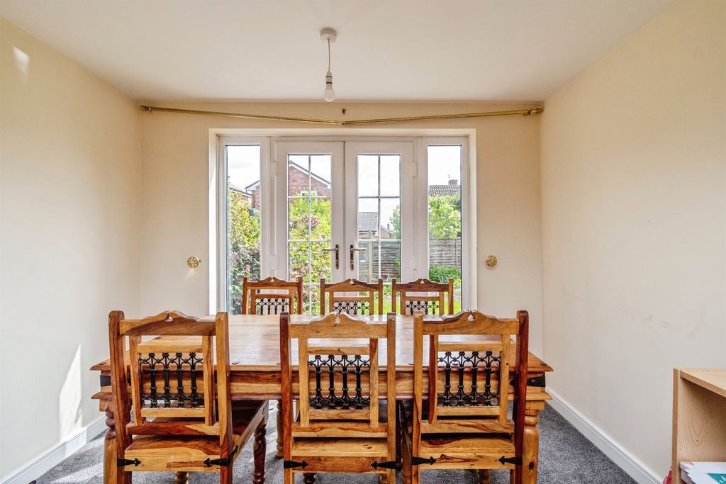 Additional image 4 of 3 bed semi-detached house for saleCarlisle Road, Cannock WS11
