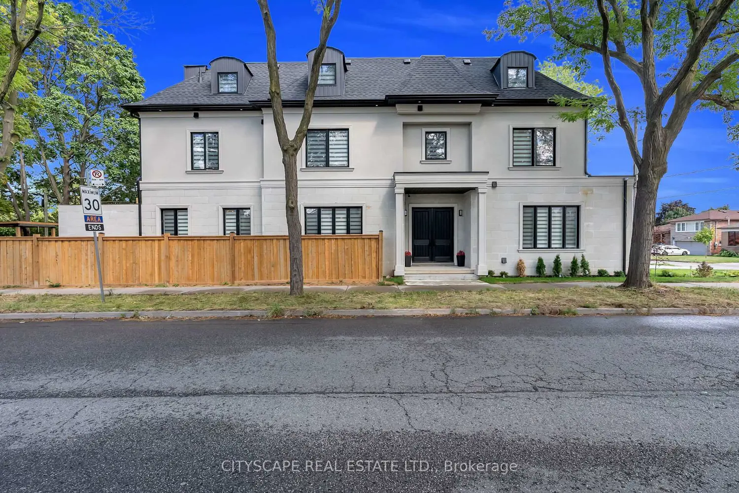 Additional image 3 of 140 Hillmount Avenue