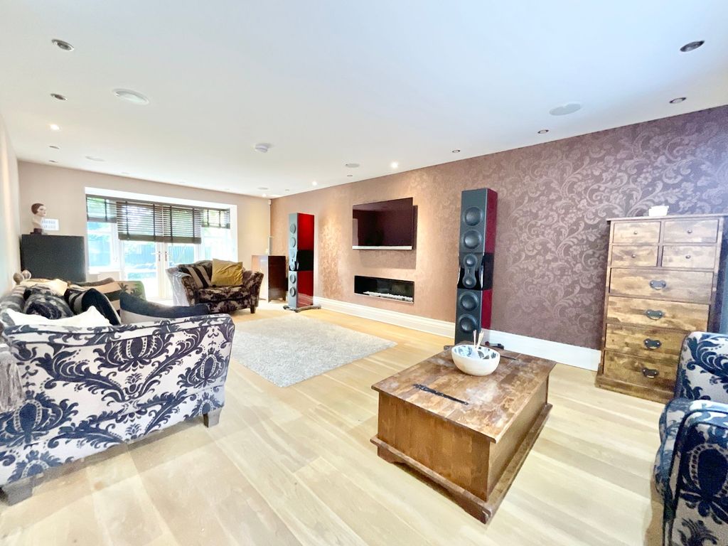 Additional image 9 of 5 bed detached house for saleNewcastle Road, Whitmore ST5