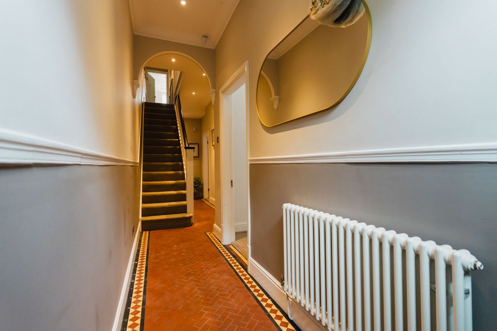 Additional image 2 of 5 bed terraced house for saleWestcotes Drive, Leicester LE3