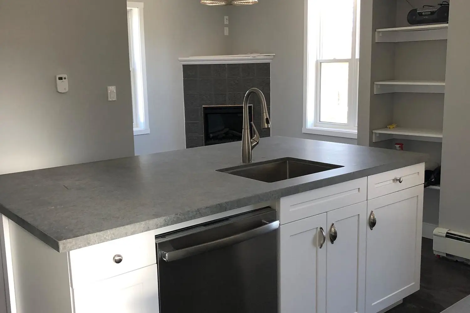 Additional image 11 of 552 7Th Avenue