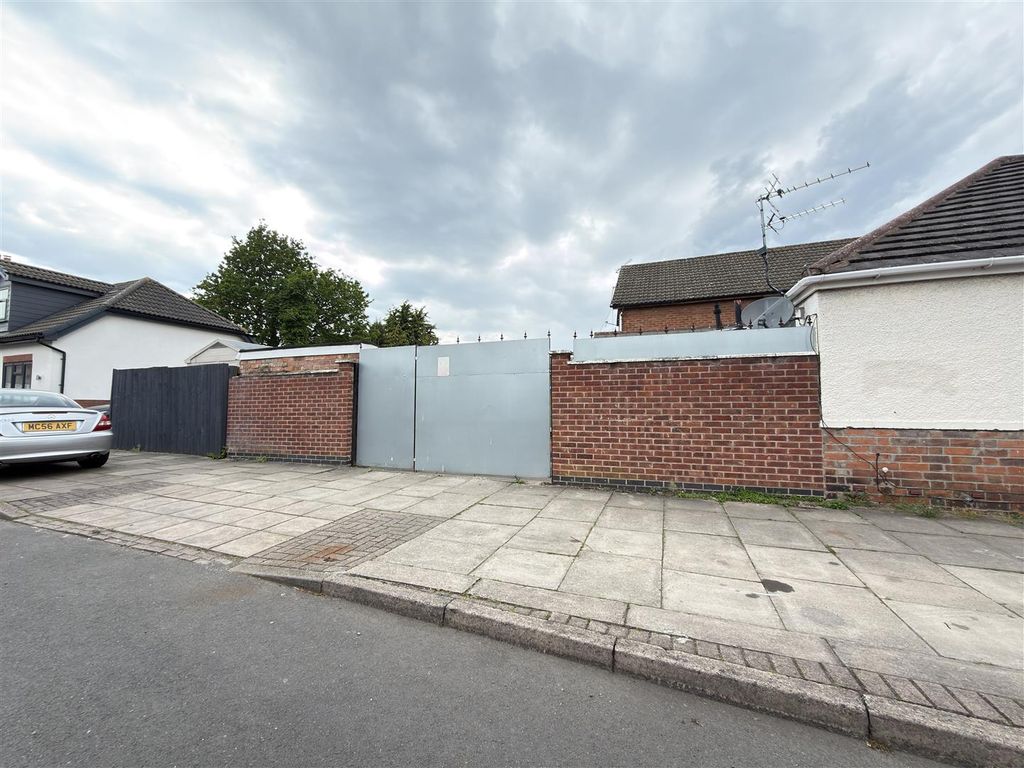 Additional image 12 of 3 bed detached bungalow for saleFairfax Road, Leicester LE4