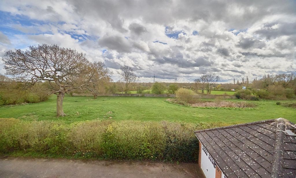 Additional image 4 of 5 bed detached house for saleDe Havilland Way, Burbage, Hinckley LE10