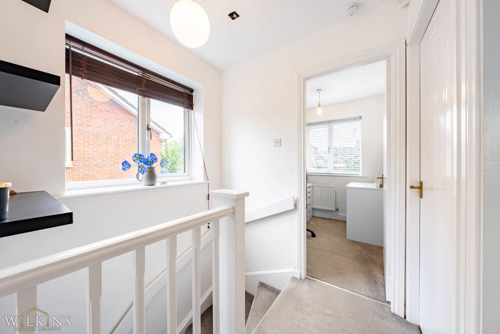 Additional image 14 of 3 bed semi-detached house for saleSuffolk Way, Tamworth, Staffordshire B78