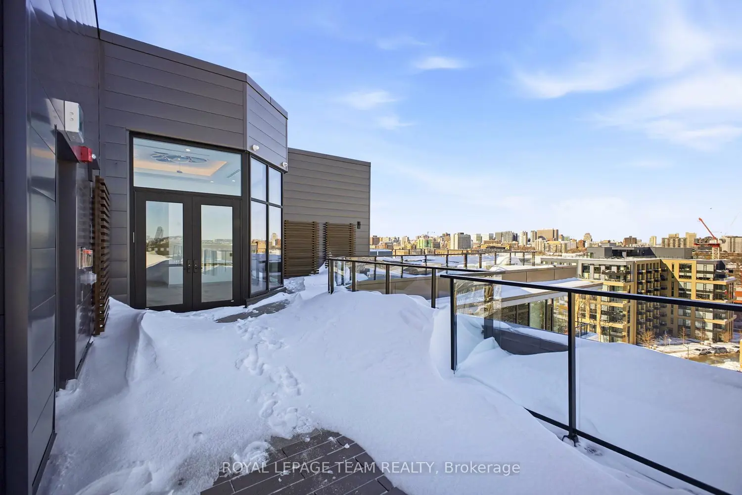 Additional image 17 of 360 Deschatelets Avenue 209