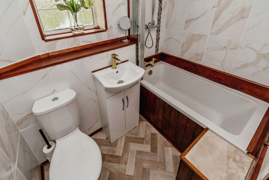 Additional image 13 of 3 bed semi-detached house for saleAscot Drive, Cannock WS11