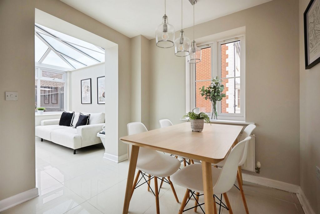 Additional image 5 of 3 bed detached house for saleHaragon Drive, Amesbury, Salisbury SP4
