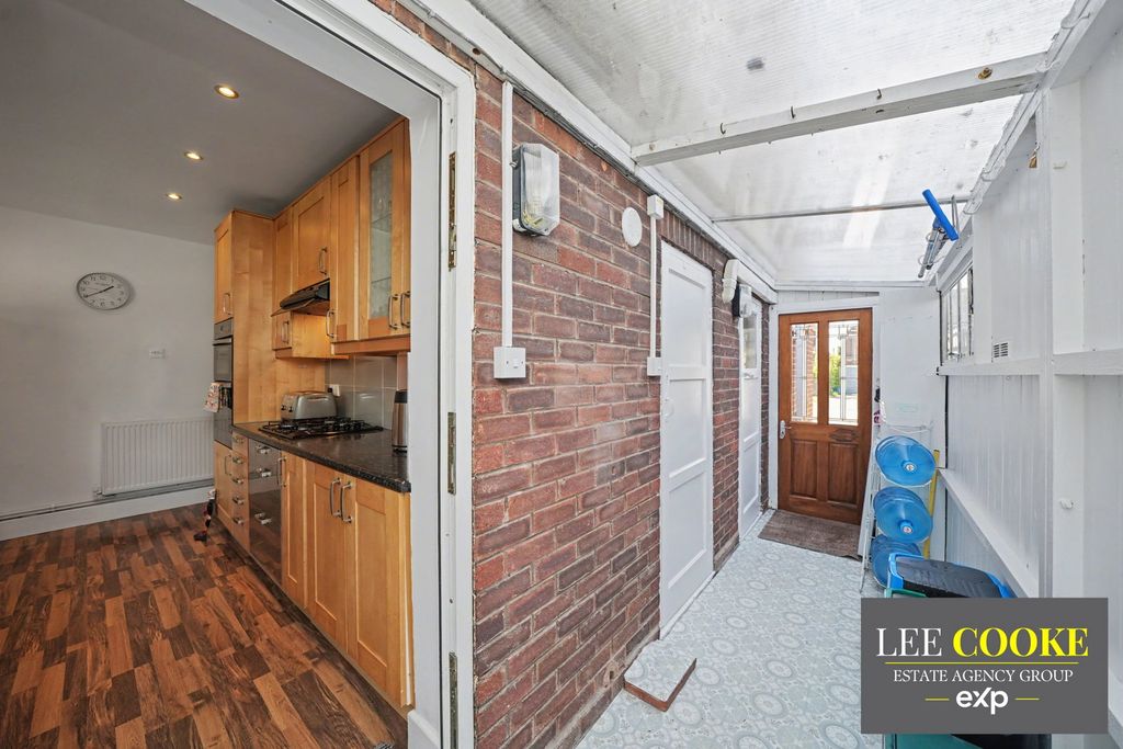 Additional image 7 of 4 bed detached house for saleNewquay Avenue, Weeping Cross, Stafford ST17