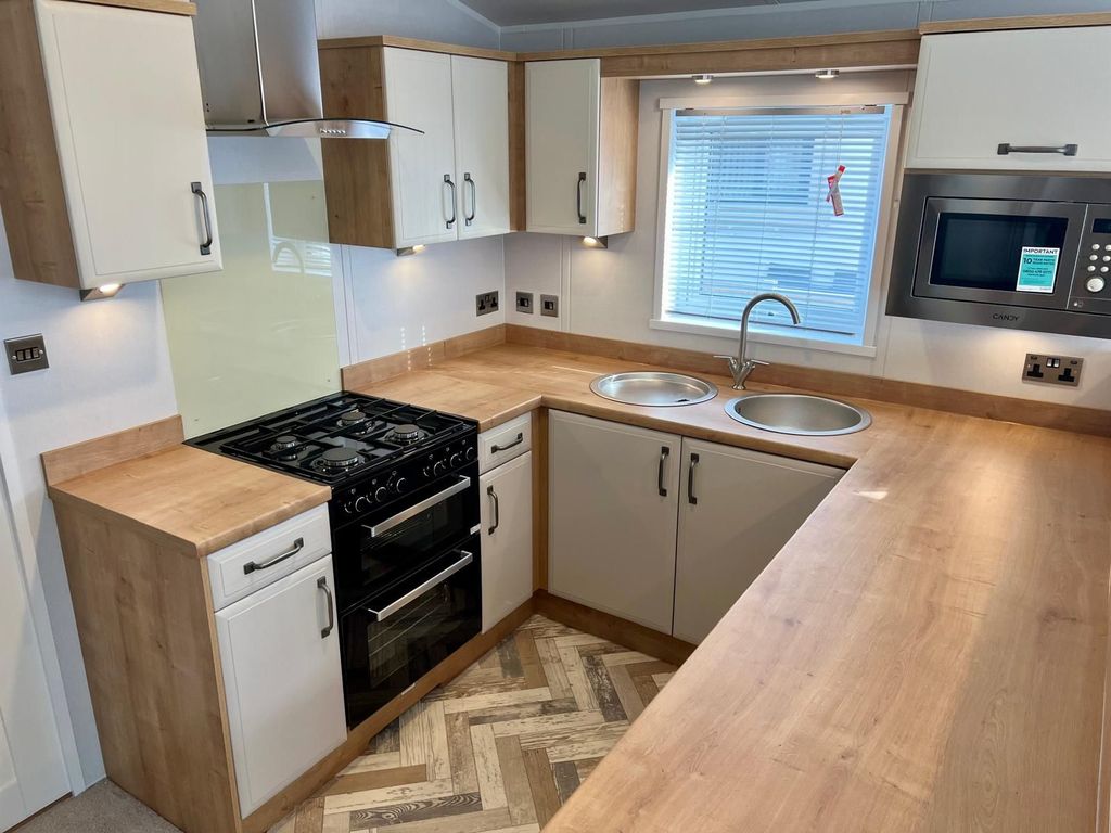 Additional image 34 of 2 bed mobile/park home for saleThe Meadows, Claverley, Wolverhampton WV5