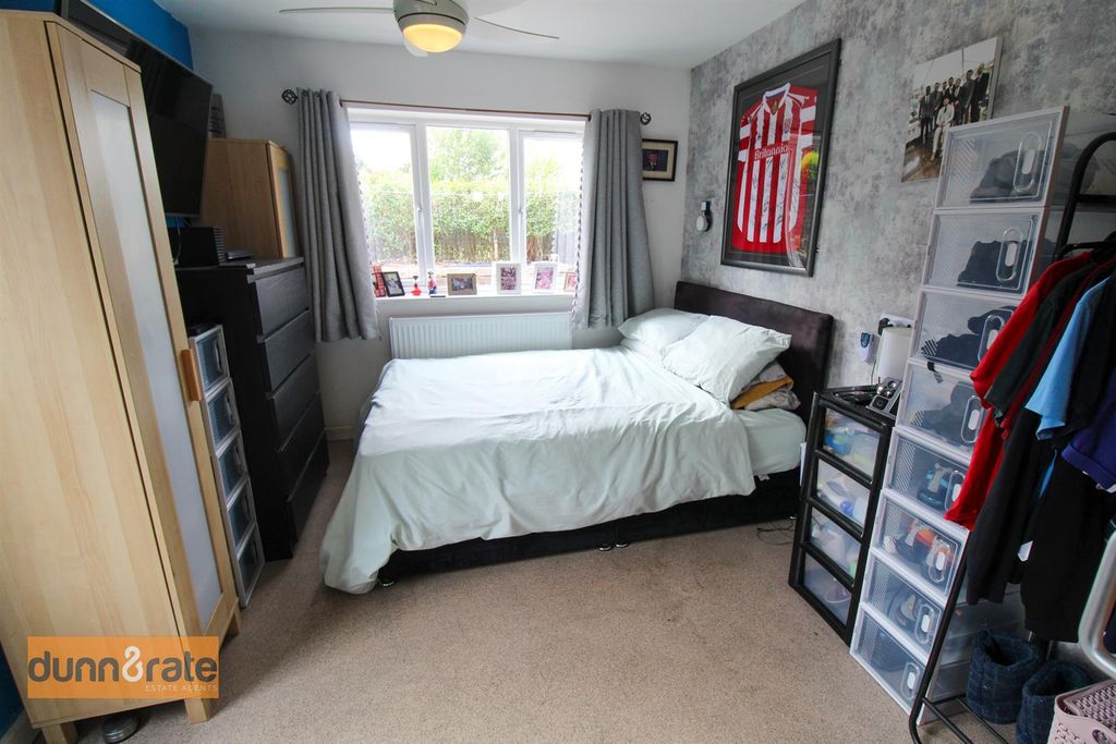 Additional image 8 of 4 bed semi-detached house for saleGordon Avenue, Sneyd Green, Stoke-On-Trent ST6