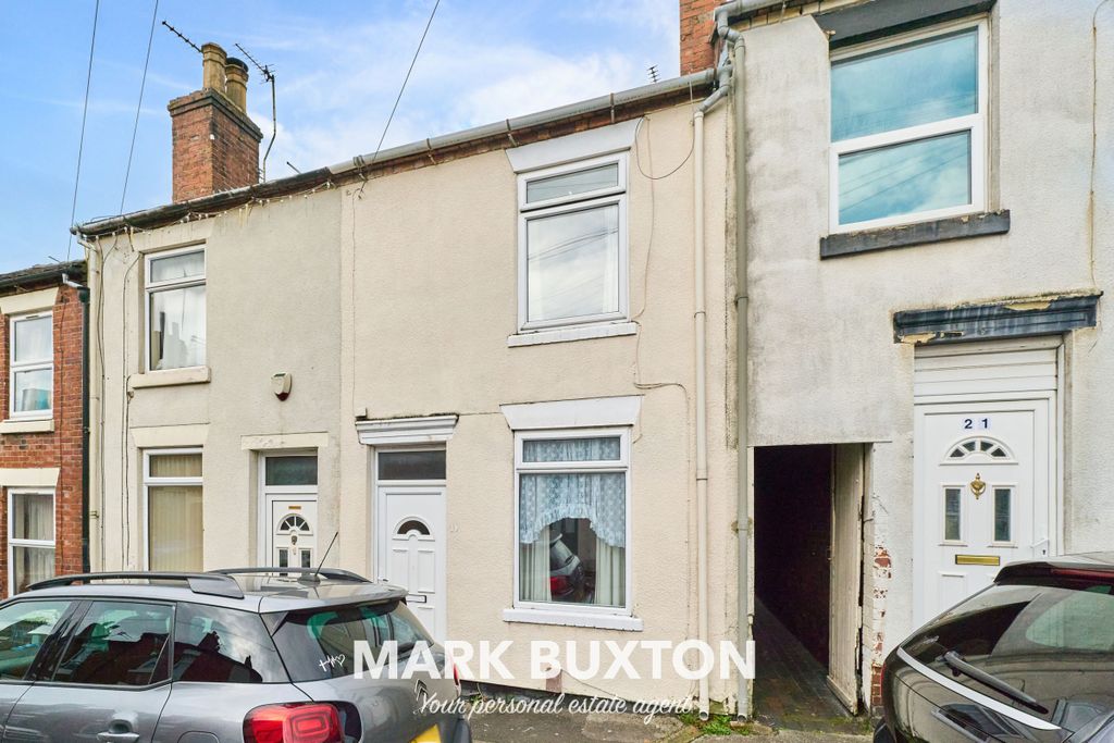 2 bed terraced house for saleVictoria Street, Newcastle-Under-Lyme ST5