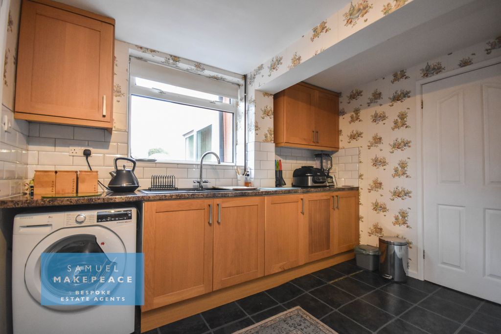 Additional image 7 of 3 bed semi-detached house for saleWhitehill Road, Kidsgrove, Stoke On Trent ST7