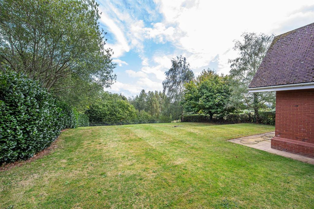 Additional image 38 of 5 bed detached house for saleFreshwater Drive, Weston, Cheshire CW2