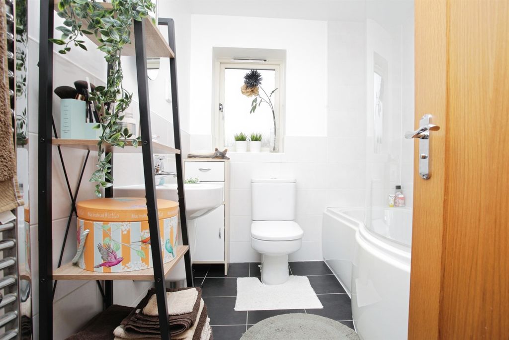 Additional image 7 of 3 bed end terrace house for saleChurch Lane, Husbands Bosworth, Lutterworth LE17
