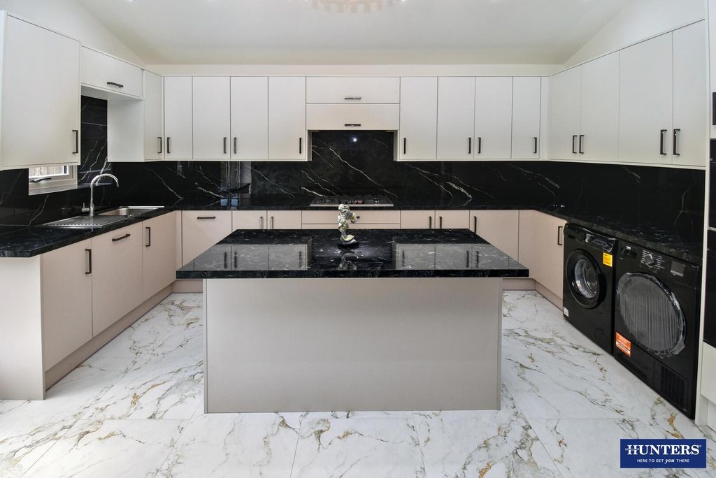 Additional image 2 of 5 bed semi-detached house for saleTythorn Drive, Wigston LE18