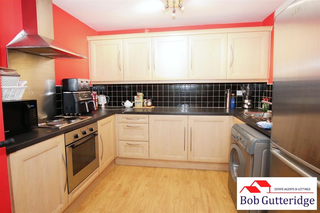 Additional image 3 of 1 bed flat for saleEtruria Court, Etruria, Stoke On Trent ST1
