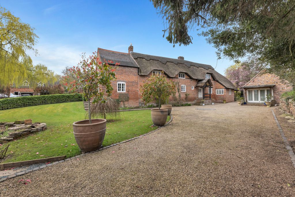 Additional image 37 of 5 bed detached house for saleOrton-On-The-Hill, Atherstone CV9