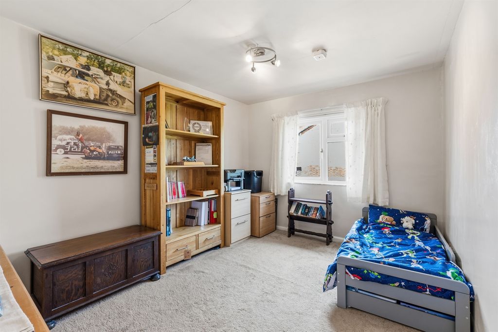 Additional image 15 of 4 bed terraced house for saleGlen Crescent, Stamford PE9