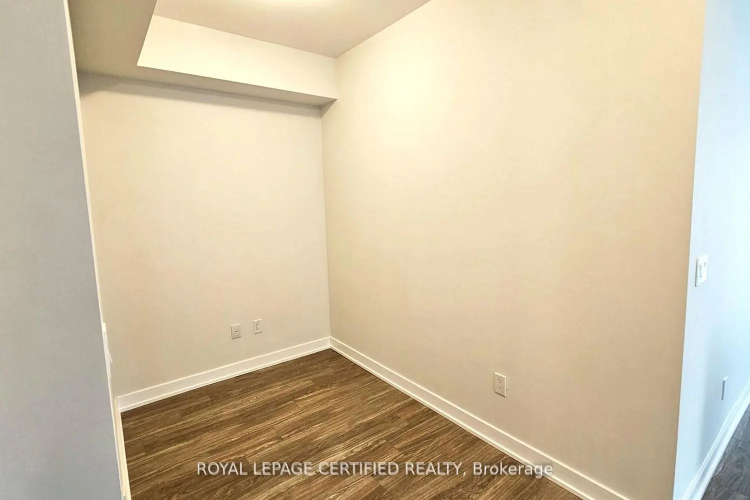 Additional image 7 of 430 Square One Drive 3011