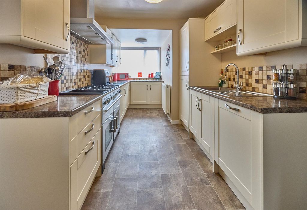 Additional image 4 of 3 bed semi-detached house for saleHilary Bevins Close, Higham-On-The-Hill CV13