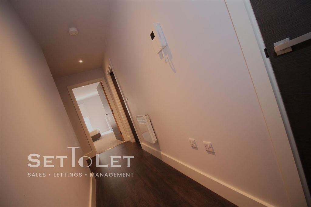 Additional image 12 of 2 bed flat for saleAria Apartments, Chatham Street, Leicester LE1