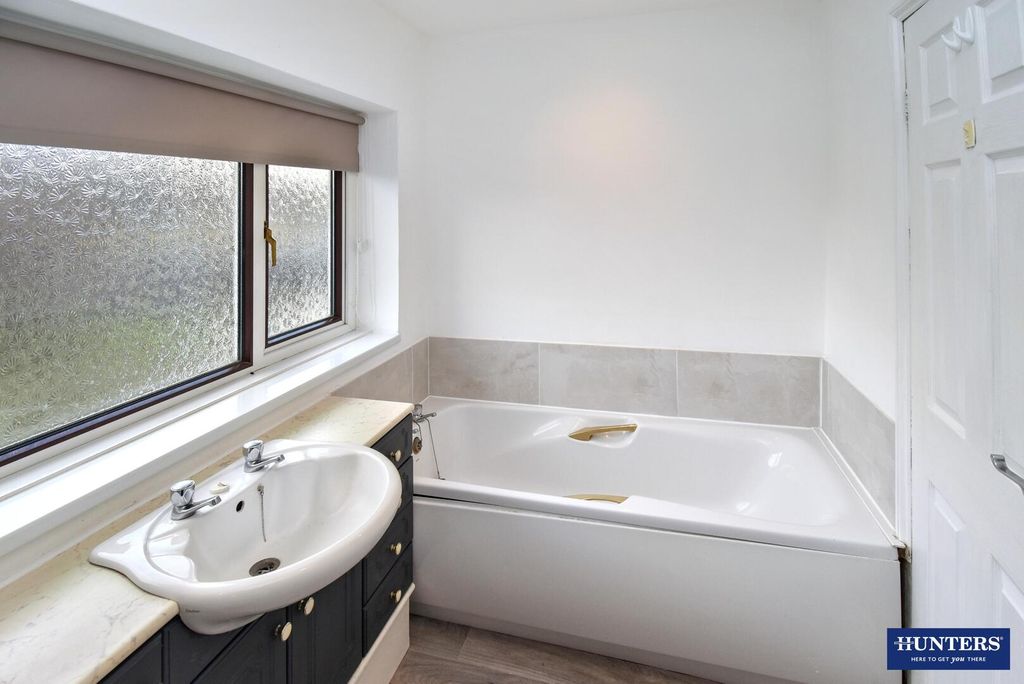 Additional image 16 of 3 bed semi-detached house for saleSussex Road, Wigston LE18