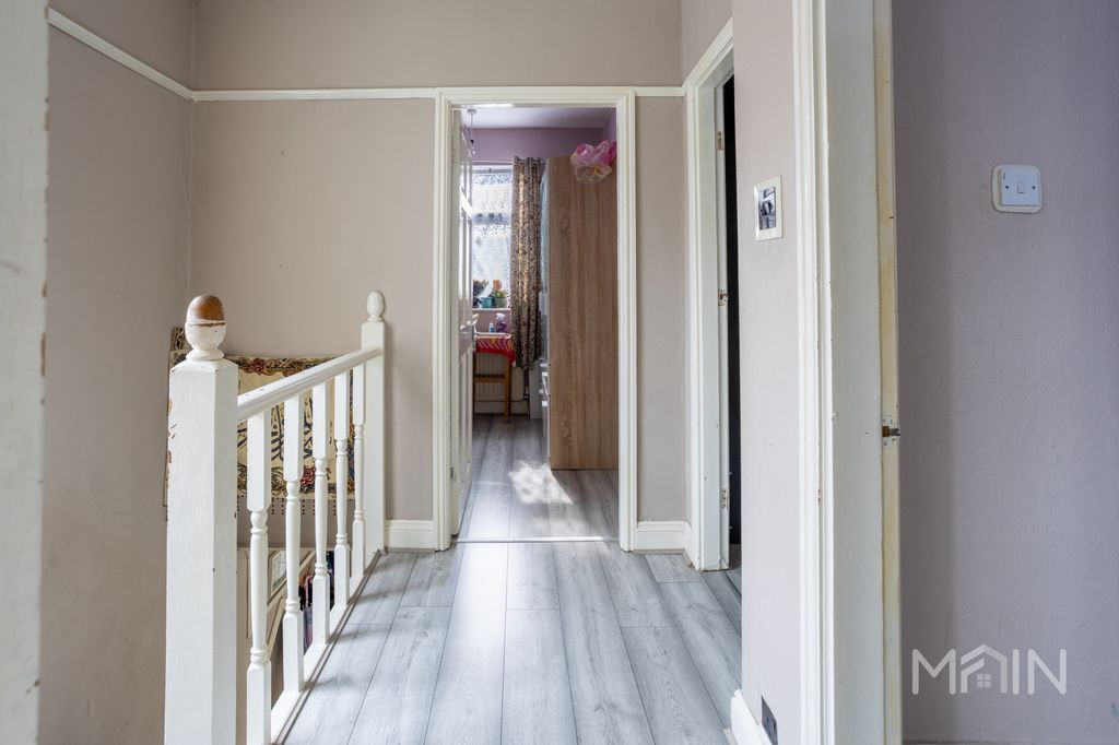Additional image 11 of 3 bed semi-detached house for salePetworth Drive, Leicester, Leicestershire LE3