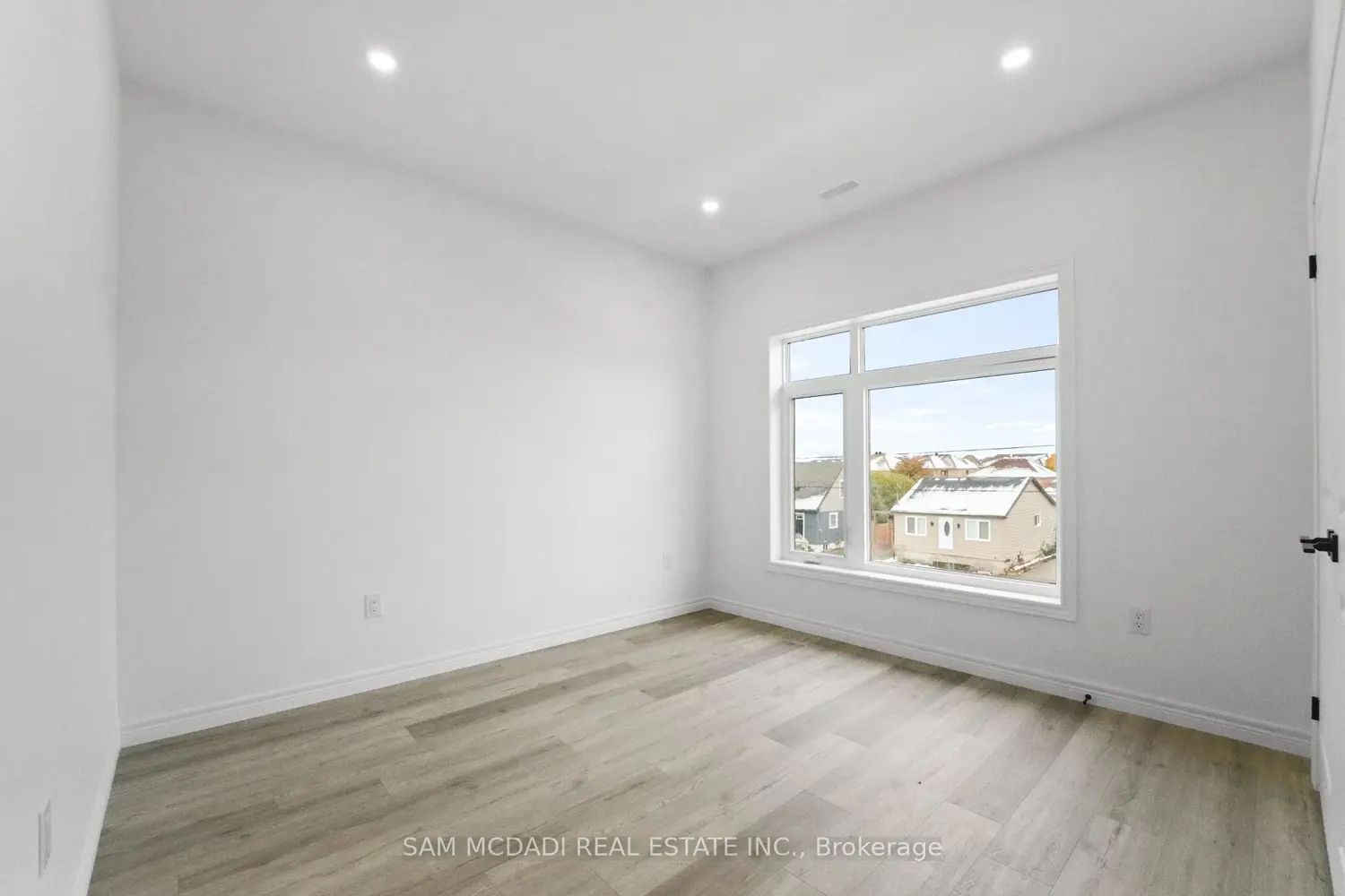 Additional image 14 of 175 Margaret Avenue