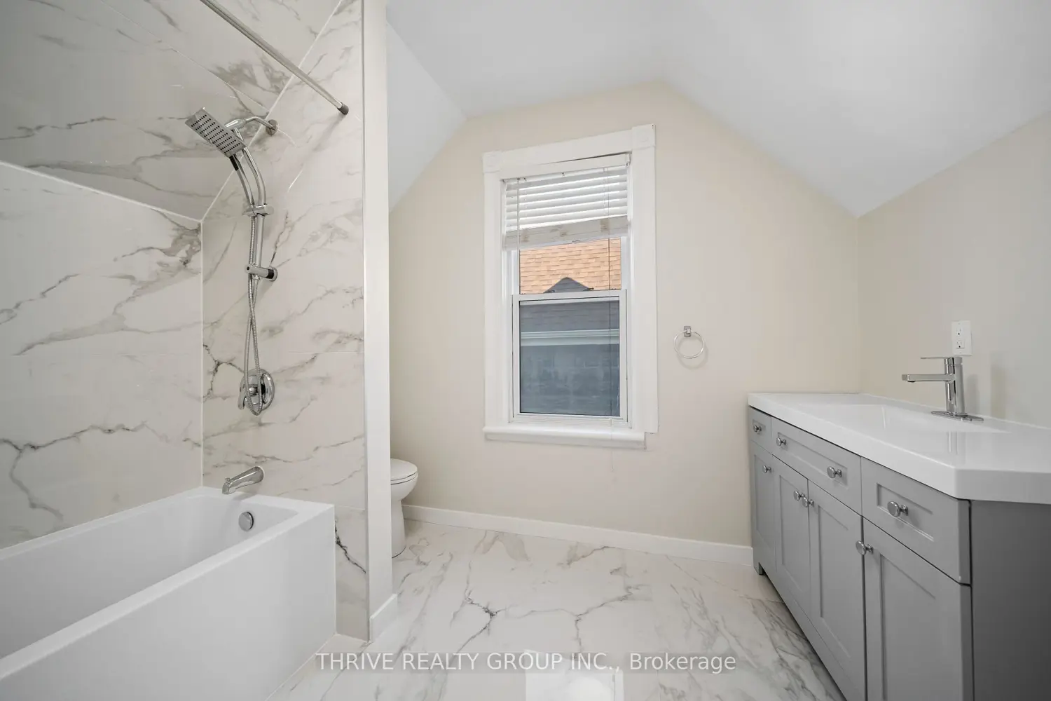 Additional image 6 of 922 Princess Avenue