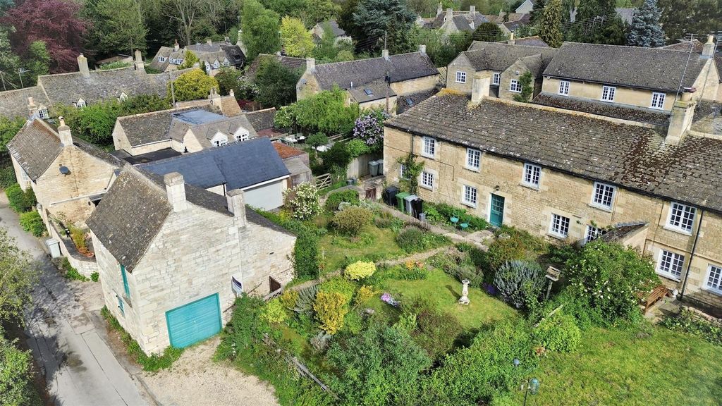 Additional image 2 of 3 bed cottage for saleAldgate, Ketton, Stamford PE9
