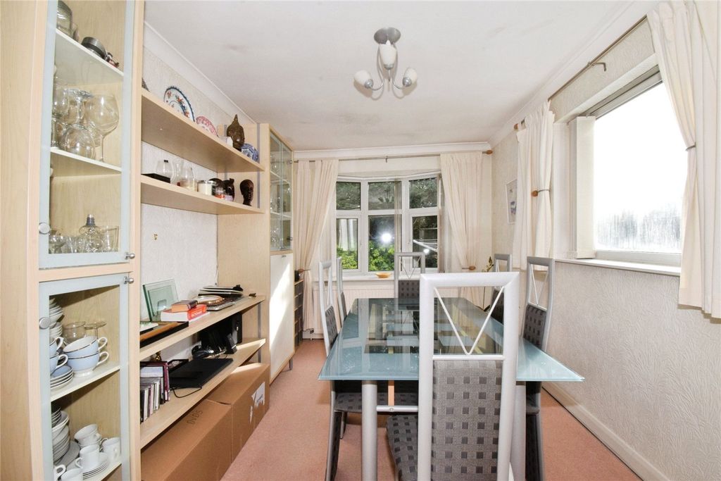 Additional image 4 of 3 bed semi-detached house for saleMilton Close, Wigston, Leicestershire LE18