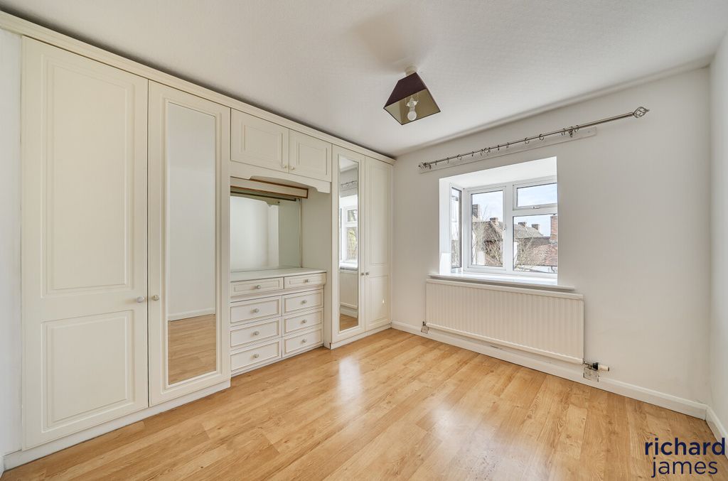 Additional image 7 of 2 bed flat for saleHigh Street, Wroughton, Swindon SN4