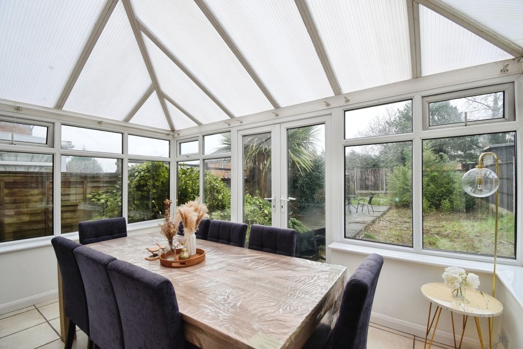 Additional image 10 of 3 bed semi-detached house for saleStonehill Avenue, Birstall, Leicester LE4