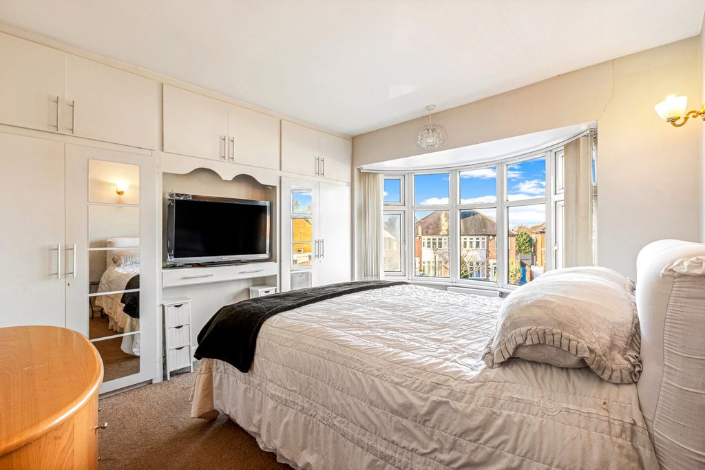 Additional image 15 of 5 bed detached house for saleTennis Court Drive, Humberstone, Leicester, Leicestershire LE5
