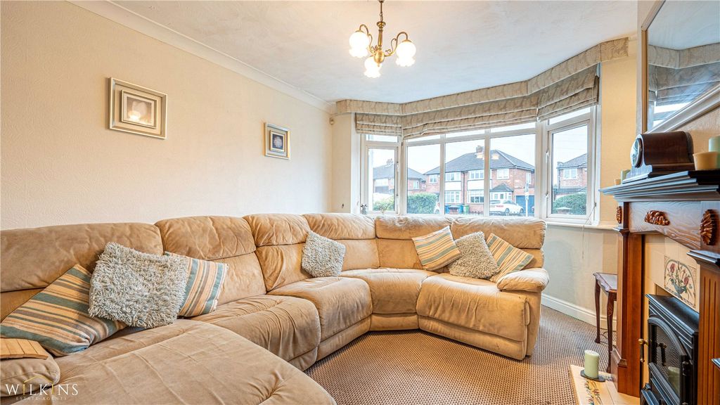 Additional image 9 of 3 bed semi-detached house for saleYenton Close, Tamworth, Staffordshire B78