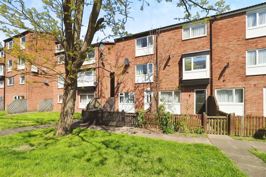 4 bed end terrace house for saleUpper Temple Walk, Leicester LE4