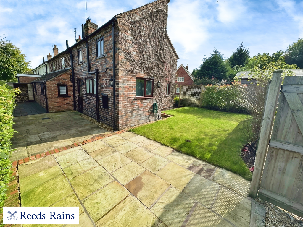 Additional image 25 of 4 bed semi-detached house for saleMoss Lane, Baldwins Gate, Newcastle, Staffordshire ST5