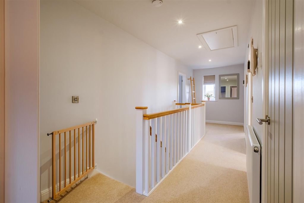 Additional image 29 of 4 bed detached house for saleDumore Hay Lane, Fradley WS13
