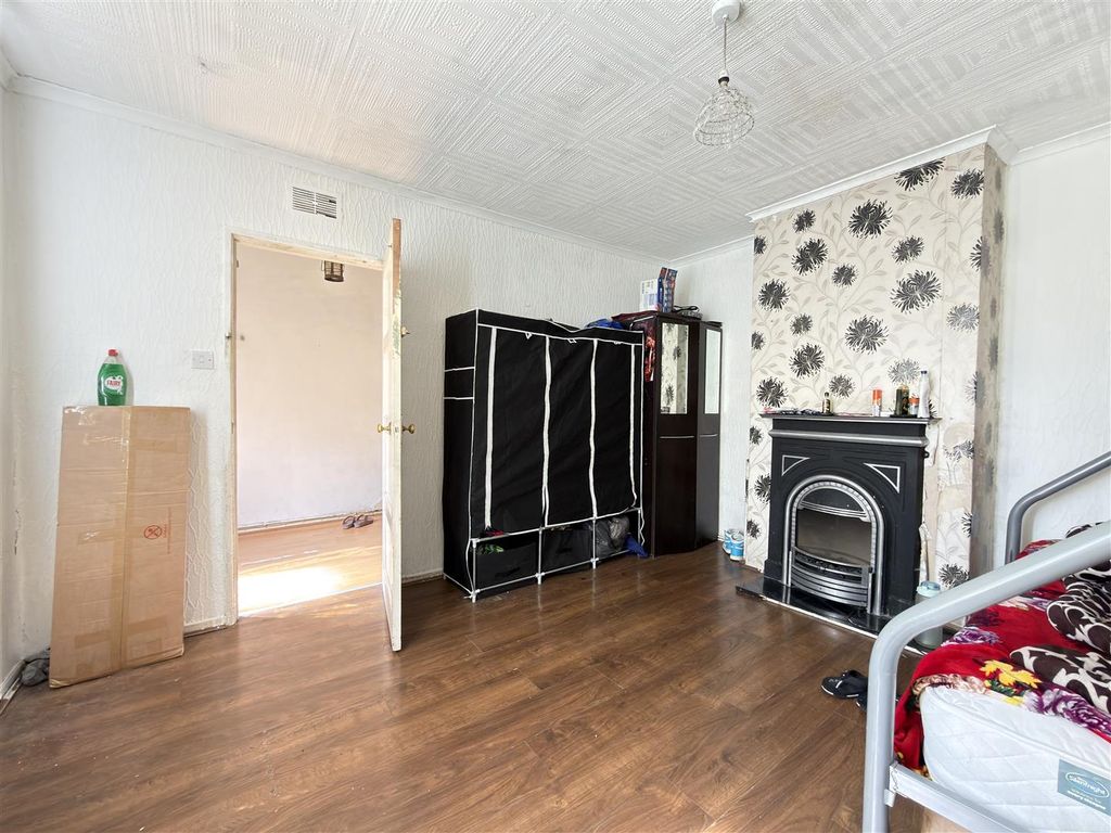 Additional image 2 of 3 bed semi-detached house for saleAbbey Lane, Abbey Lane, Leicester LE4