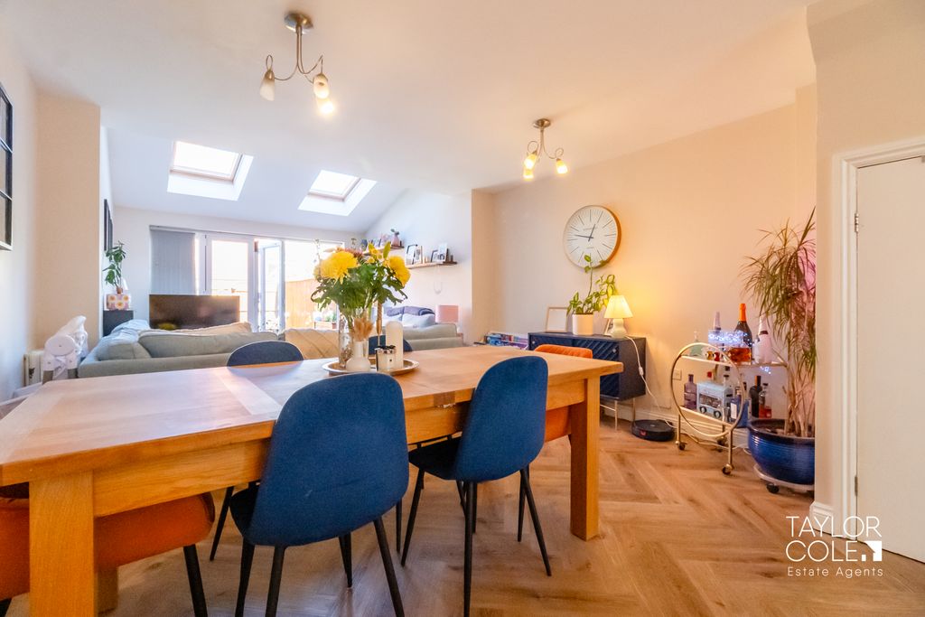 Additional image 8 of 3 bed terraced house for saleCroft Avenue, Tamworth B79