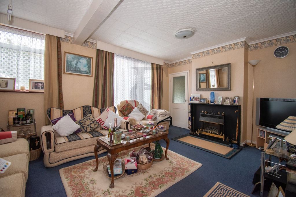 Additional image 3 of 3 bed detached house for saleFairfax Road, Leicester LE4