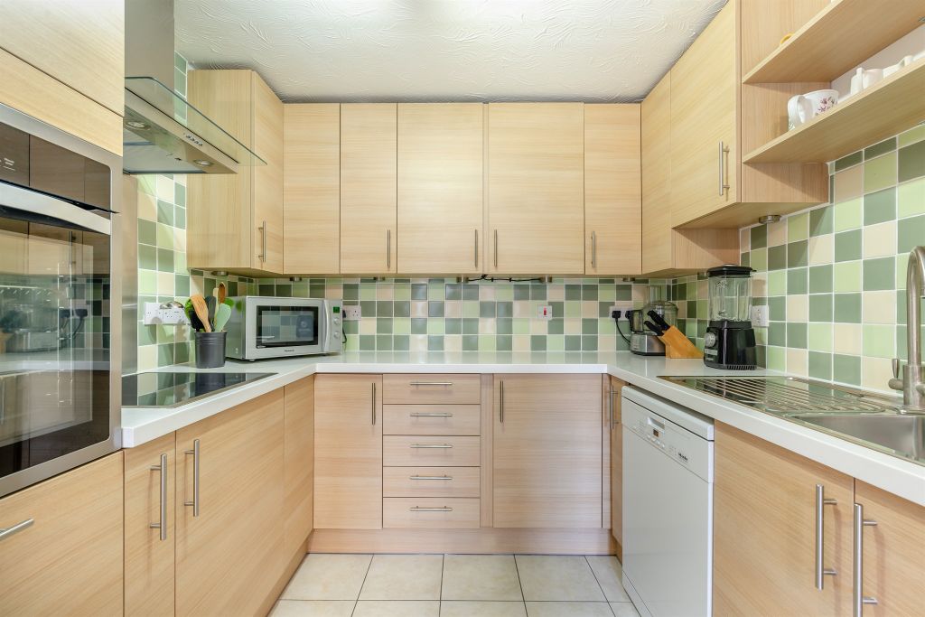 Additional image 6 of 3 bed terraced house for saleSiskin Road, Uppingham, Oakham LE15