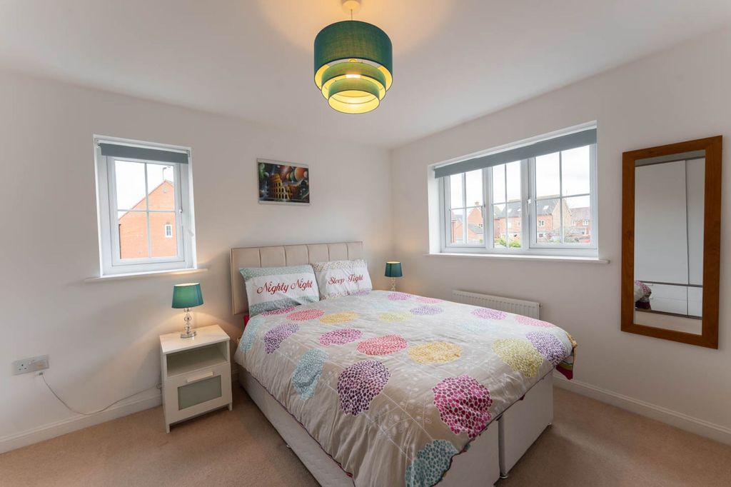 Additional image 20 of 4 bed semi-detached house for saleSummerhill Place, Market Harborough LE16