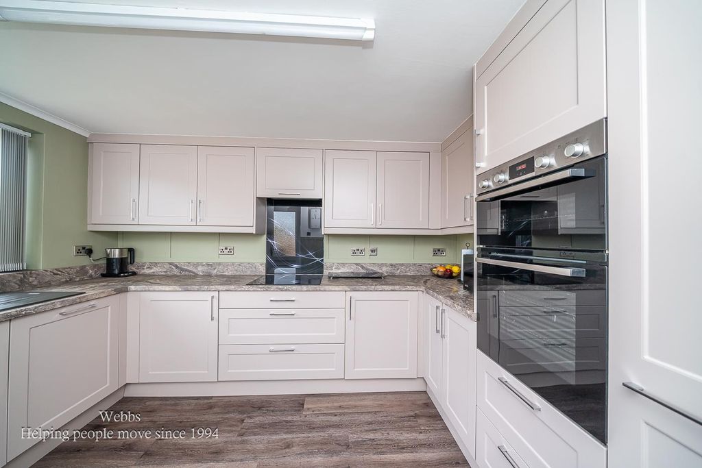 Additional image 10 of 3 bed detached bungalow for saleLichfield Drive, Great Haywood, Stafford ST18