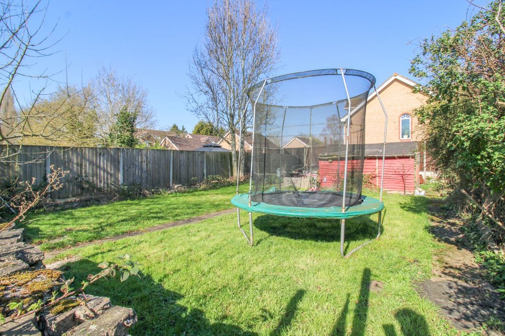 Additional image 12 of 3 bed semi-detached house for saleKemp Road, Leicester LE3