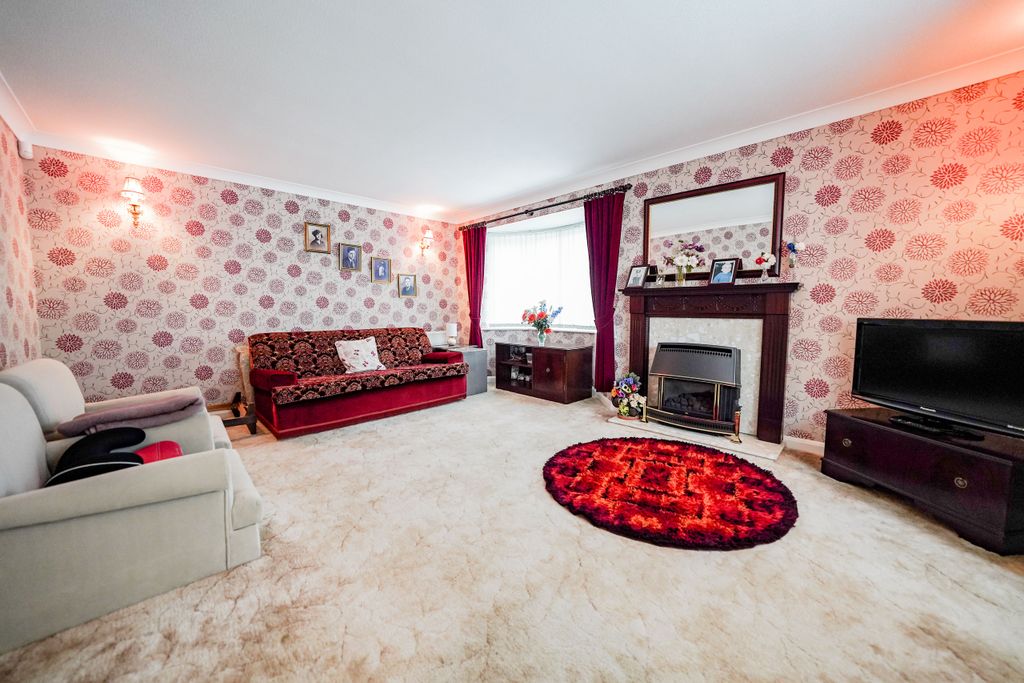 Additional image 4 of 4 bed detached house for salePark Hill Drive, Leicester, Leicestershire LE2