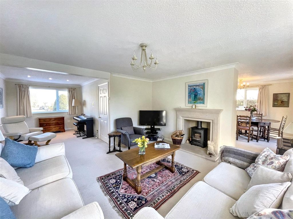 Additional image 4 of 4 bed detached house for salePark Road, Ketton, Stamford PE9